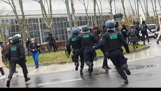 Villepinte: dispersion à Villepinte d'un rassemblement de militants hostiles à Eric Zemmour | AFP