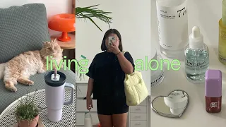 Living Alone — steak & frice, skincare, cooking for friends, unboxing owala, green sofa, annex house