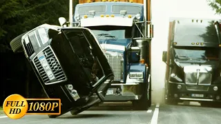 Jason Statham masterfully hides from mercenaries in a car / Transporter 3 (2008)