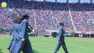 President Mugabe inspects ZDF guard of Honour  #263Chat