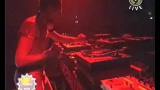 DJ Tiesto - Live In Concert 2004