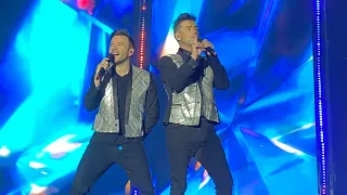 Westlife - I Have a Dream / Dancing Queen ( The Wild Dreams Tour ) Live in New Delhi // 26.11.2023