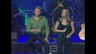 THEUNS JORDAAN, JUANITA DU PLESSIS - Gospel Medley