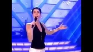 Giorgia - Di sole e d'azzurro (con standing ovation)  [LIVE]