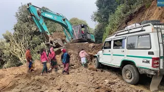 Widening Busy Narrow Hilly Road with Kobelco Excavator