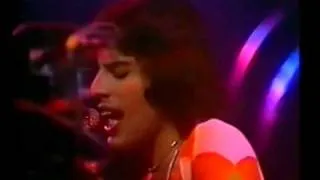 Queen-Somebody To Love (live 1977)