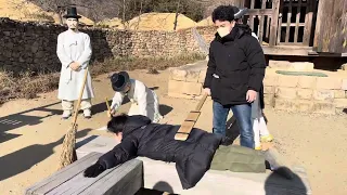 곤장 맞기 1