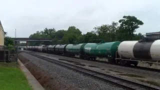 CSX Q464-17 at Devine ST