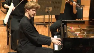 Chopin Piano Concerto No.2 in F minor op.21 by Jan Lisiecki