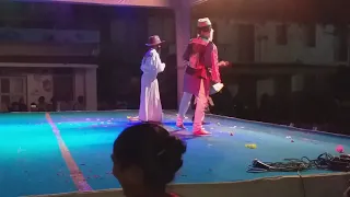 amar Akbar  Anthony  dance