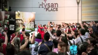 Cathay Pacific Flash Mob Dances at Hysan Place