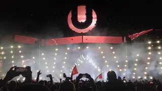 The Chainsmokers live at Ultra Music Festival 2019