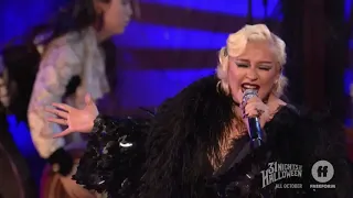 Christina Aguilera - Haunted Heart (Video Live)