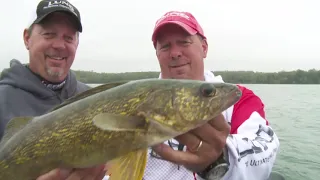 Lund Boats Ultimate Fishing Experience 2014 Episode 5 - Rigged Right and Ready