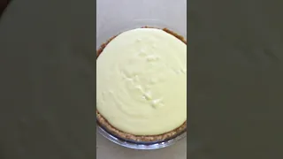 Simple And Delicious Keto Cheesecake (Nut Free And Gluten Free)