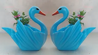 Beautiful with Unique Swan Shaped Pot for Home Garden Decor // Cement craft ideas