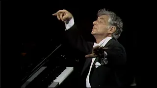 Beethoven - Piano Concerto 1 (Bernstein/Vienna Philharmonic 1970)