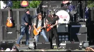 Ted Nugent and Dave Amato "Hey Baby" with Derek St. Holmes, Bangor, Maine  July 8, 2012