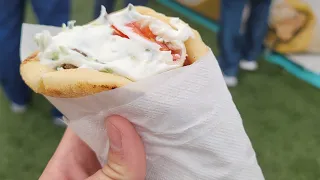 Getting a souvlaki in Greece | Street Food