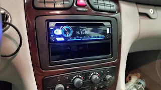 2002 Mercedes c class radio removal