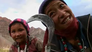 4 $ Himalaya, Land of Women  SLICE  Full Documentary