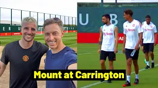 Man United players welcome Mason Mount to Carrington and training today.