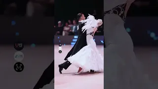 Gianni Caliandro & Arianna Esposito-Beautiful Waltz from UK Open 2024