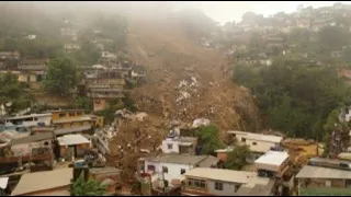 Top Channel/ Pamje ajrore të rrëshqitjeve shkatërrimtare të dheut në Brazil