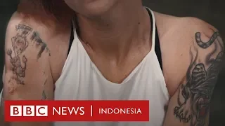 Perempuan yang melawan masa lalu dengan tato: 'Saya dicap sebagai properti' - BBC News Indonesia