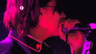 The Strokes - Razorblade [HD] (Live London University 2005)