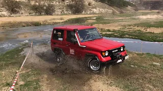 Toyota Land Cruiser 70 Trial