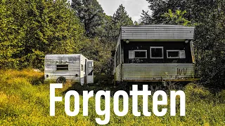 Exploring an Abandoned Trailer Home in the Woods