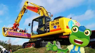 Trucks For Kids | The Big Digger - Gecko's Real Vehicles | Learning For Kids | Construction Trucks