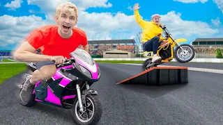 FASTEST ELECTRIC MOTORCYCLE WINS $10,000 BACKYARD CHALLENGE!! (Mystery Neighbor Note Found)