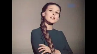 Поёт Мария Пахоменко
