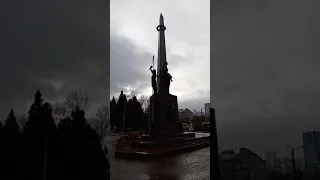 Прогулка по Смоленску 3.  Памятник воинам, защитникам и освободителям города Смоленска.