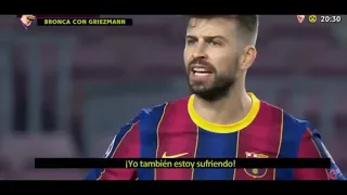 Tenso momento entre Piqué y Griezmann - Barcelona PSG