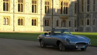 Newlyweds Prince Harry and Meghan Markle drive to evening reception | ITV News