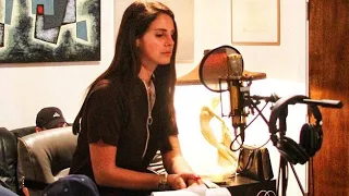 Lana Del Rey Reveals How She Writes Songs