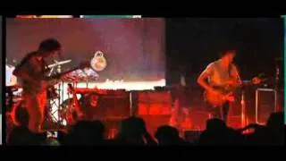 MGMT performs 4TH DIMENSIONAL TRANSITION  - Paris, Bataclan 8/10/2010