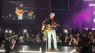 Morgan Wallen @ Atlanta 8/5/22 - Flower Shops