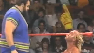 Hulk Hogan gets beat down by Akeem and Big Boss Man 1989