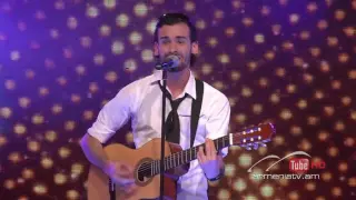 David Rodriguez, La Camisa Negra by Juanes