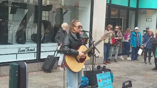 Allie Sherlock on Grafton Street #Tennesseewhiskey #graftonstreet #alliesherlock