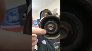 Diagnosing a failing belt tensioner pulley