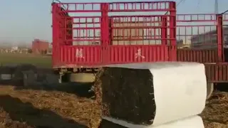Alfalfa hay straw big bale bagging press machine