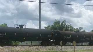 CN L516 passes through Reserve, LA