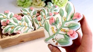 Cookies leaf with flowers. Without pastry bag nozzle.