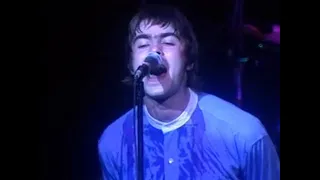 "Columbia" - Oasis - 1995-02-03 - The Palace - Hollywood, CA -(Guy gets on stage and throws a punch)