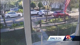 Man fights off car thieves in Uptown